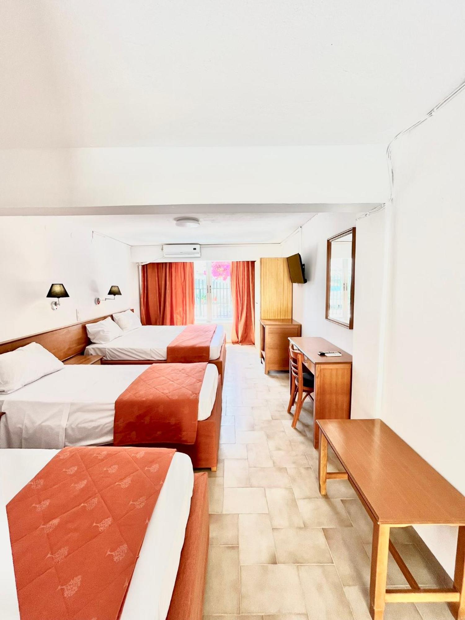 Oelia Rooms & Apartments Ajía Marína Kültér fotó