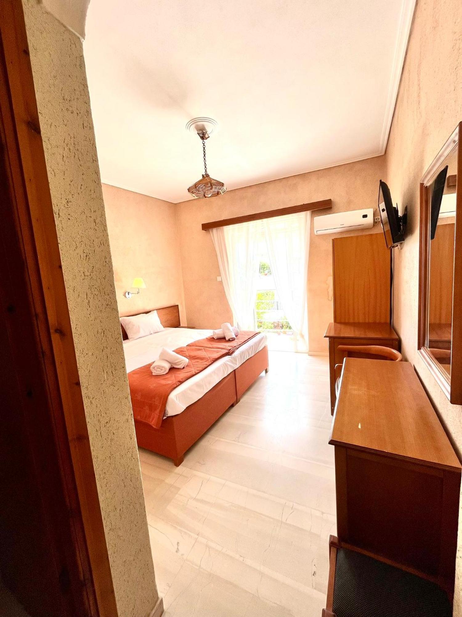 Oelia Rooms & Apartments Ajía Marína Kültér fotó