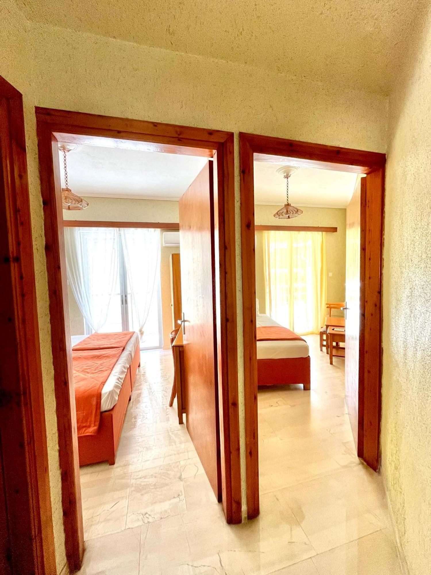 Oelia Rooms & Apartments Ajía Marína Kültér fotó