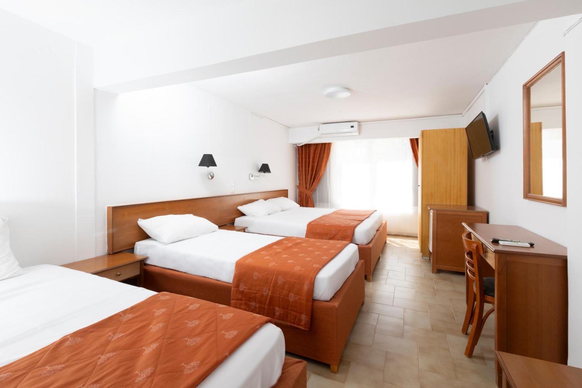 Oelia Rooms & Apartments Ajía Marína Kültér fotó