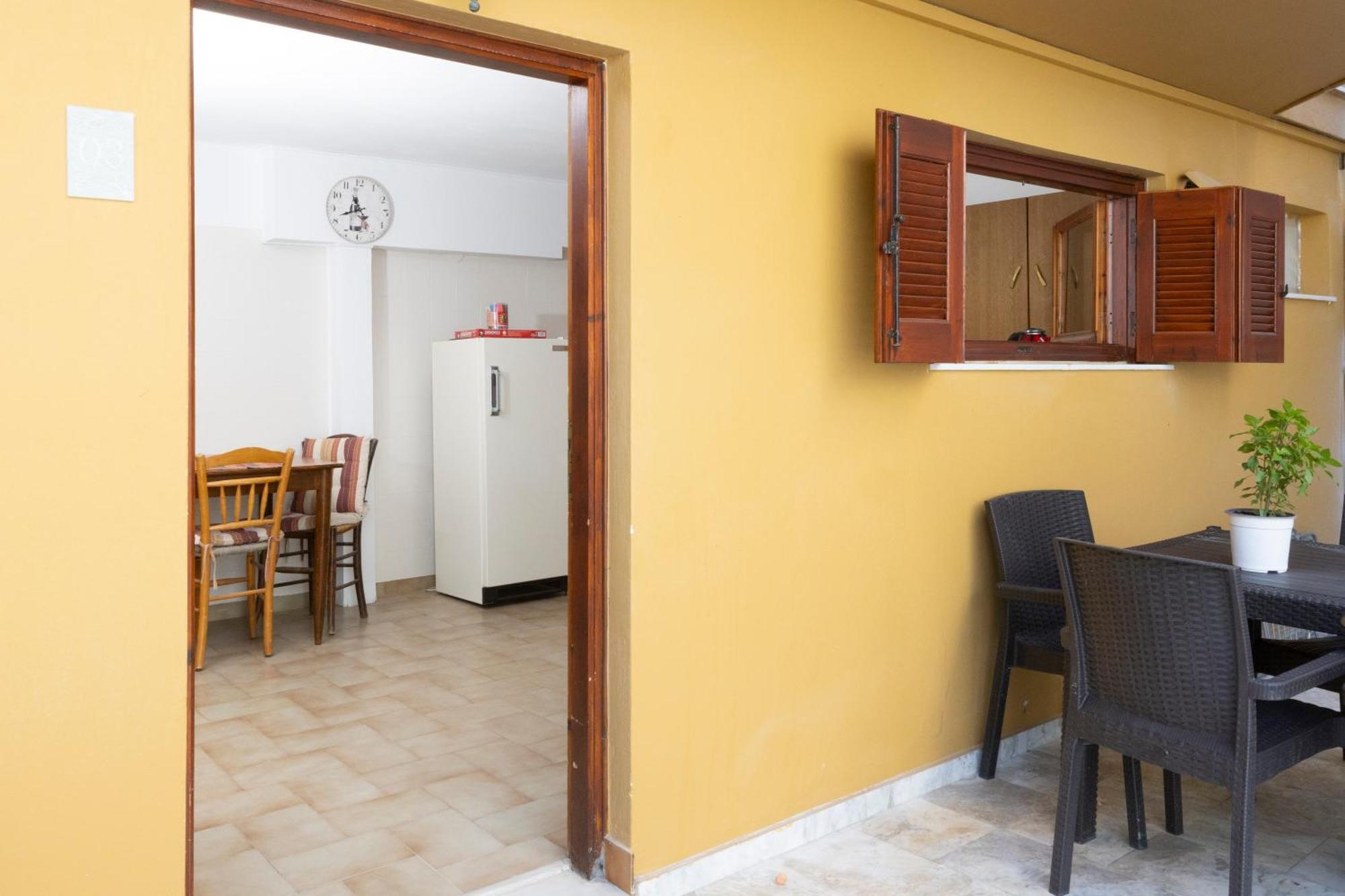 Oelia Rooms & Apartments Ajía Marína Kültér fotó